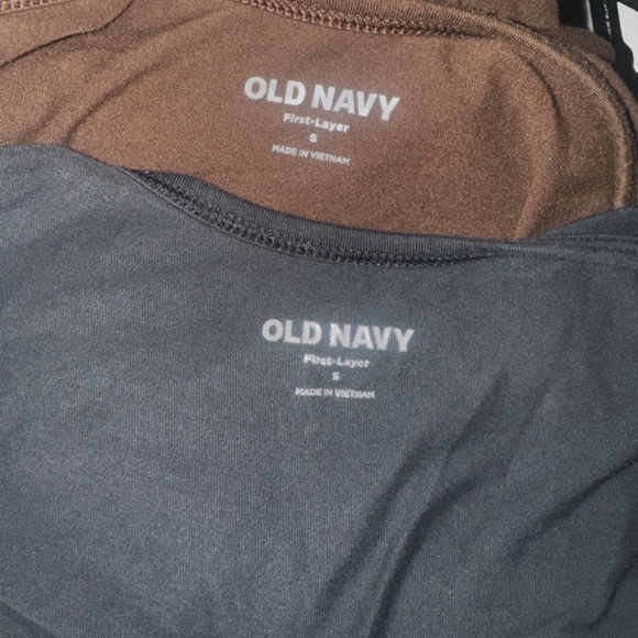 **🎯 2 for 1! Old Navy First Layer Tank Tops Bundle | Size S | EUC** - Picture 4 of 4